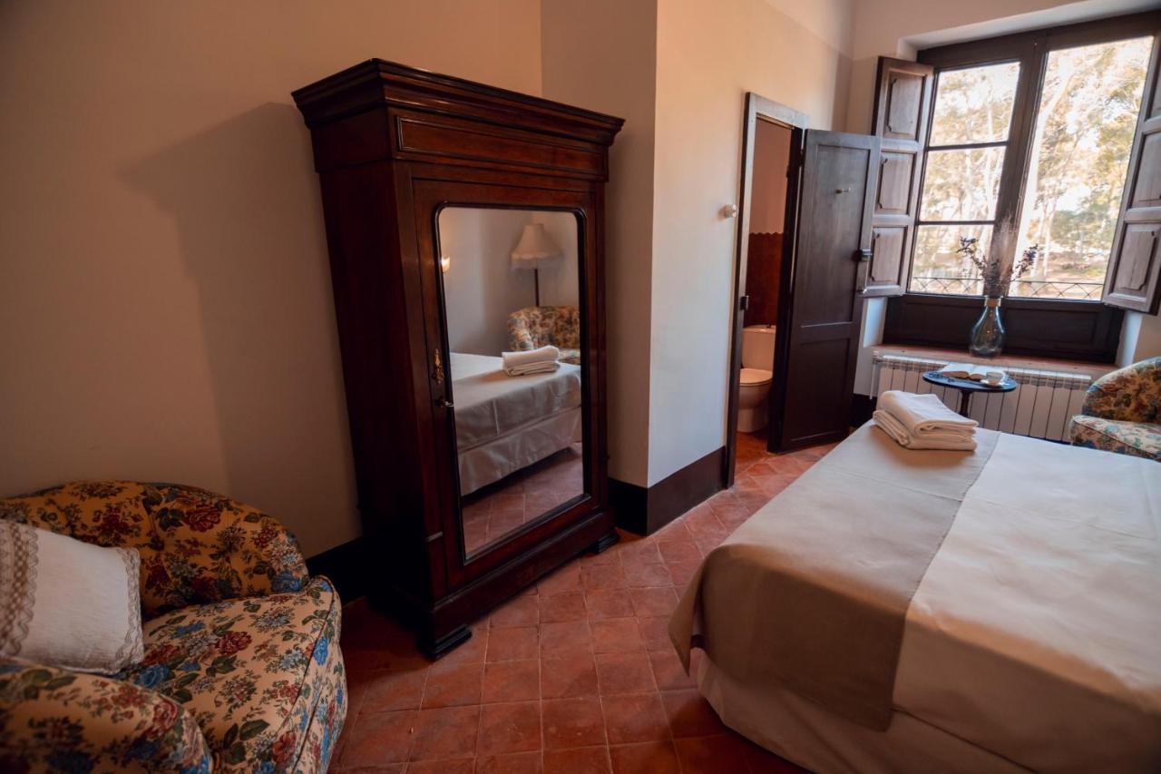 Castell Granadella Hotell L'Ampolla Eksteriør bilde