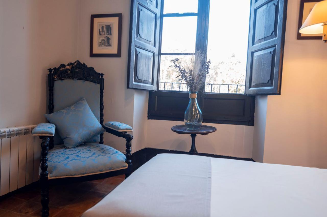 Castell Granadella Hotell L'Ampolla Eksteriør bilde