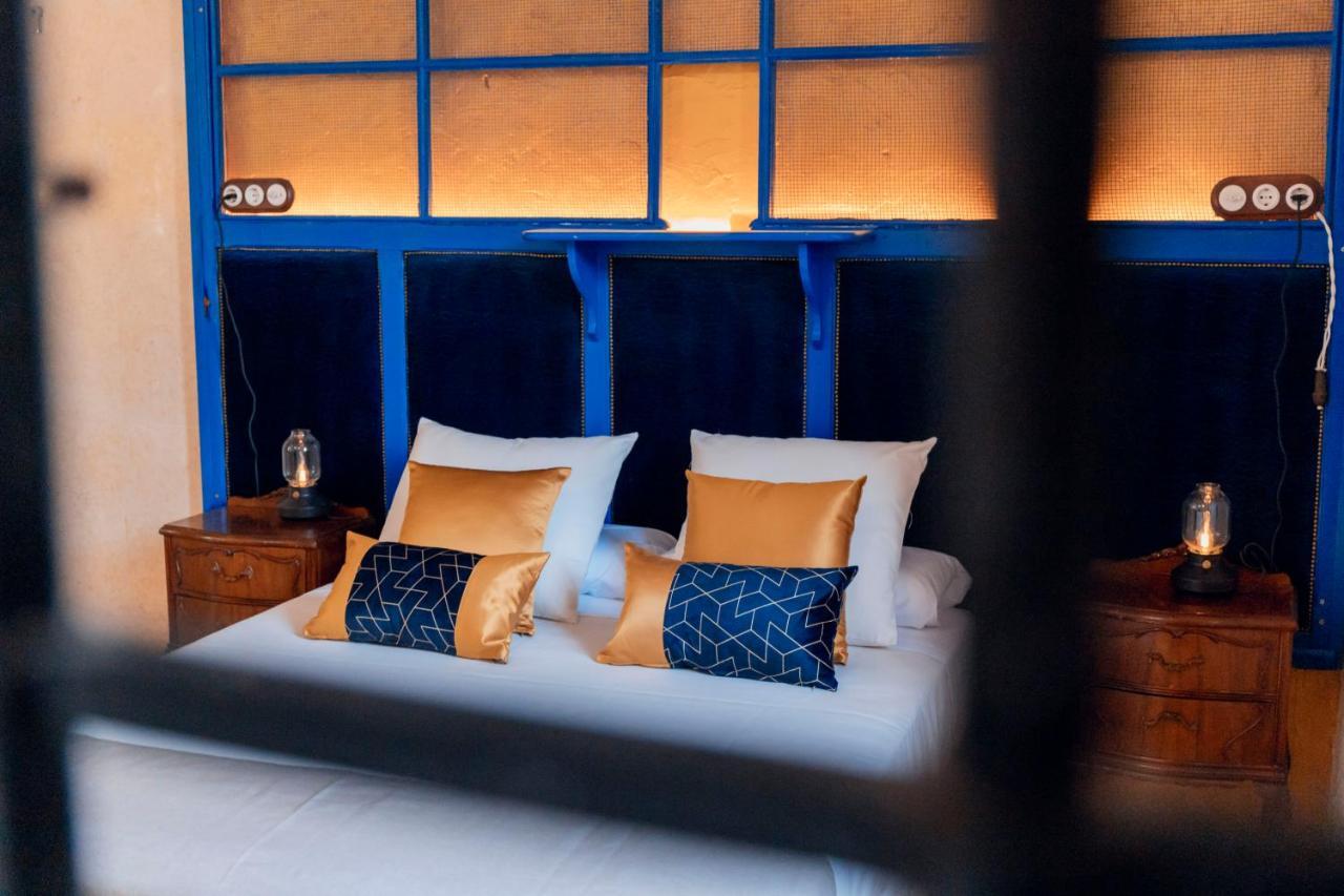 Castell Granadella Hotell L'Ampolla Eksteriør bilde