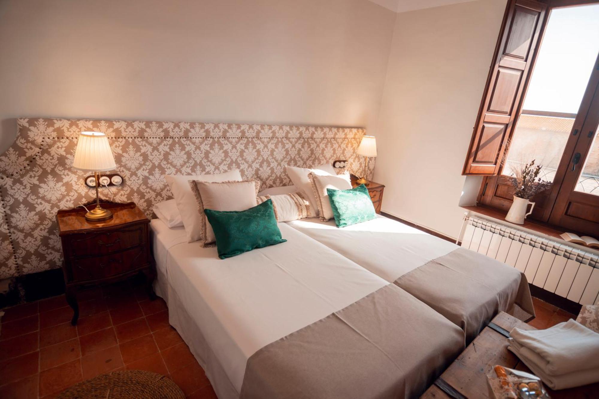 Castell Granadella Hotell L'Ampolla Eksteriør bilde